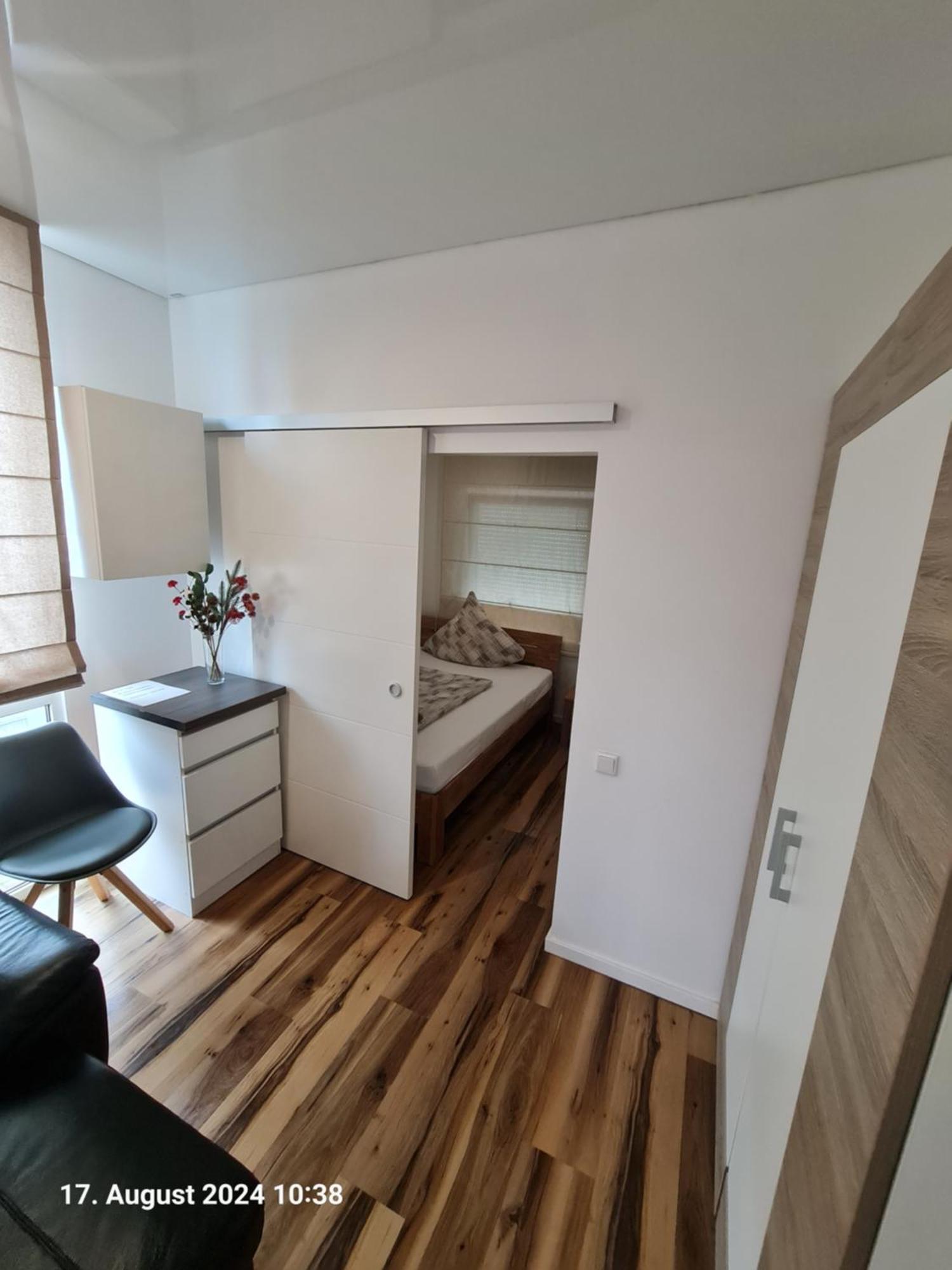 Handwerkerwohnung-Monteurunterkunft Дармштадт Экстерьер фото